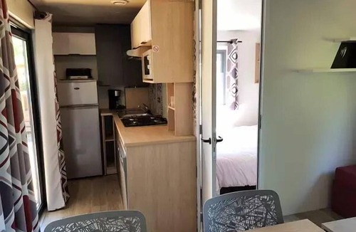 Sadirac House | Acacia 4-Room Mobile Home for 6 People, Air-Conditioned + TV