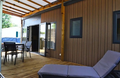 Sadirac House | Acacia 4-Room Mobile Home for 6 People, Air-Conditioned + TV