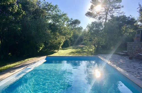 Bagnols-en-Foret Villa | Air cond VILLA, PRIVATE POOL (roll shutter), horses, close to beaches, huge parc