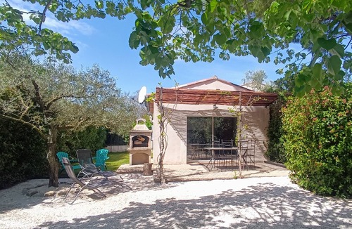 Boulbon Cottage | Air-conditioned gîte in Provence near Avignon, Arles, Saint Rémy de Provence, Nîmes
