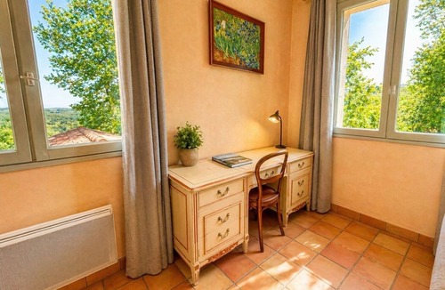 Pradines House | Air-conditioned house with enclosed garden, 3 bedrooms, quiet location near Cahors