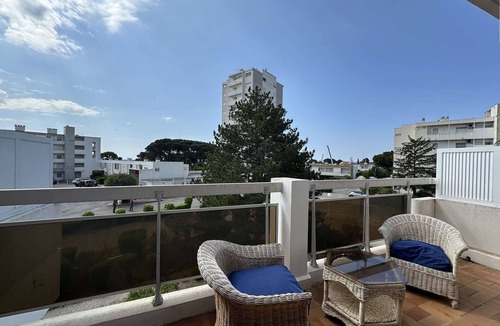 Hyeres Apartment | Air-conditioned studio for 4 people, 50m from the beach - Les Salins d'Hyères
