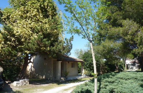 Maubec Cottage | Air-Conditioned Vacation Rental in the Heart of the Luberon
