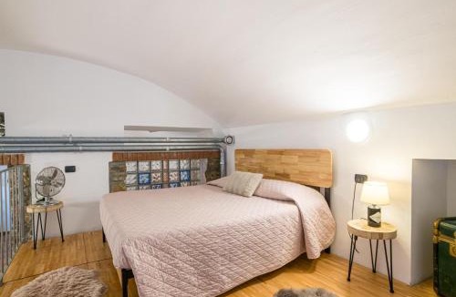 Albavilla Apartment | Albavilla Stone Loft