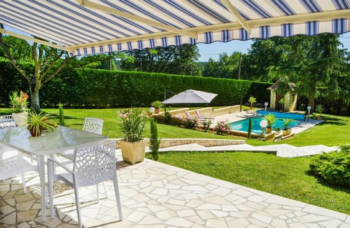Le Change House | Amazing home in Bassillac-et-Auberoche
