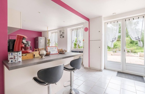 Montigny-les-Monts House | Amazing home in Montigny-les-Monts with WiFi