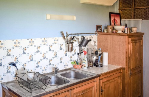 Miossens-Lanusse House | Amazing home in Miossens Lanusse with WiFi