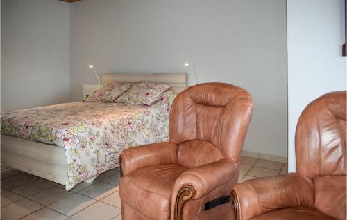 Quemperven House | Amazing Home In Quemperven With Wifi