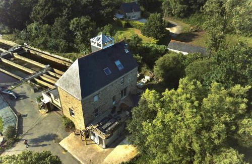 Saint-Pever Villa | Ancien Moulin rénové à neuf pour 19 personnes sur les rives du Trieux