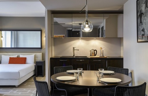 Riquier House | Aparthotel Adagio Nice Centre