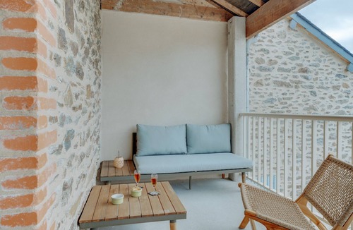 Saint-Benoit-des-Ondes Apartment | Apartment "Les Ebihens" with Private Terrace and Wi-Fi
