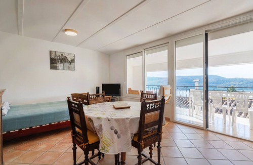 Sainte-Croix-du-Verdon Apartment | Apartment “T2 L’Amourié 1st Floor” with Covered Terrace, Lake View