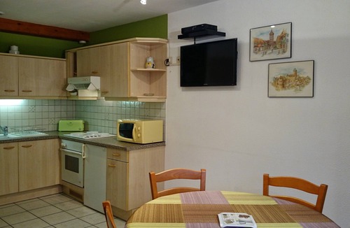 Bergheim Apartment | Apartment 1: Apartment in private property with quiet courtyard