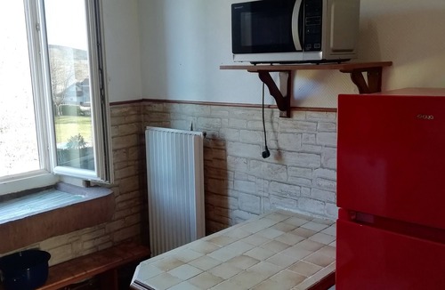 Fraize Apartment | Apartment 2 steps from shops and marked footpaths