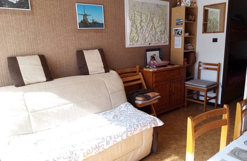 Vielle-Aure Apartment | Apartment 28 sq.m. Near the center of Saint Lary des oeufs