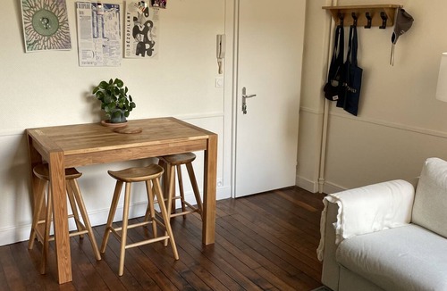 Hincmar Apartment | Apartment-Apartment-Ensuite-Courtyard view