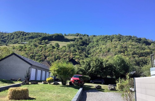 Campan Condo | Apartment at the foot of La Mongie