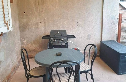 Celles-sur-Plaine Apartment | Apartment "Avec Terrasse Privative" with Wi-Fi