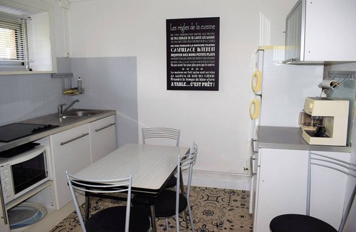 Tregastel Apartment | Apartment classified 3* 20m from the beach in TREGASTEL