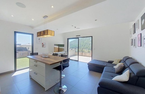 Figarella Apartment | Apartment E Follicie by Interhome