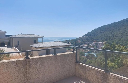 Figarella Apartment | Apartment E Follicie by Interhome
