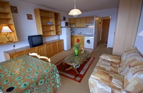 Le Super-Sauze Apartment | Apartment Enchastrayes, studio flat, 4 persons
