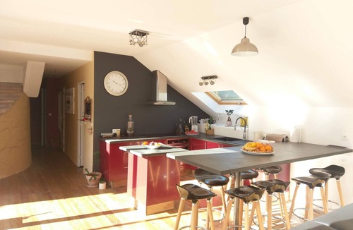 Eaux-Bonnes Apartment | Apartment-Ensuite with Bath-Pambassibé