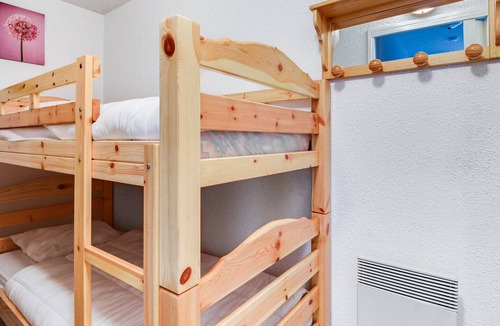 Esquieze-Sere Apartment | Apartment Esquièze-Sère, 1 bedroom, 4 persons