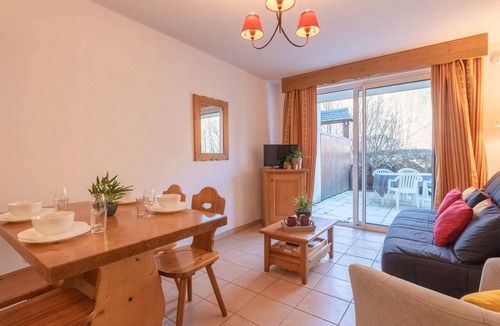 Vielle-Aure Apartment | Apartment for 4, terrace, near slopes - Vielle Aure