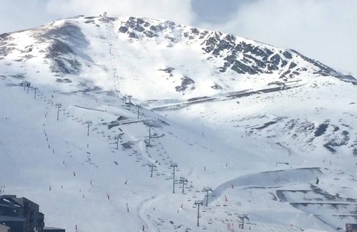 Cadeilhan-Trachere Apartment | Apartment for 5 People at the Foot of the Slopes