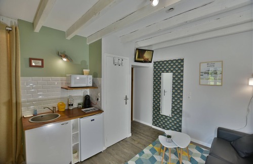 Antonne-et-Trigonant Apartment | Apartment - 28 m² - holidays and work in the Dordogne 9 km Périgueux