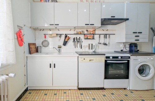 Boulazac-Isle-Manoire Apartment | Apartment 'Périgueux -Gite Cosy De Monplaisir' with Shared Garden and Wi-Fi