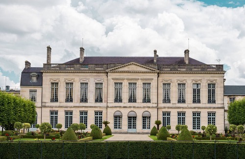 Chalons-en-Champagne Apartment | Apartment in ChÃ¢lons-en-Champagne