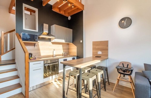 Romorantin-Lanthenay Apartment | Apartment-Ensuite with Shower
