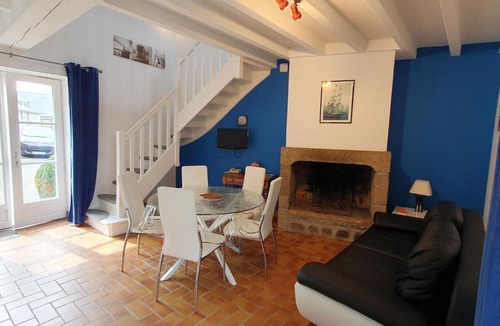 Saint-Jouan-des-Guerets Apartment | Apartment Le Belhem by Interhome
