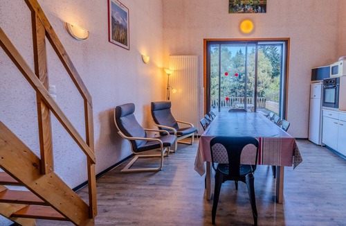 Montferrier Apartment | Apartment 'Framboise Les Monts D'olmes' with Mountain View and Private Terrace