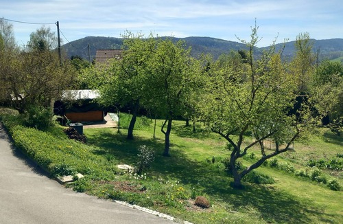 Cruseilles House | Apartment 'Gîte Du Noiret' with Mountain View and Wi-Fi
