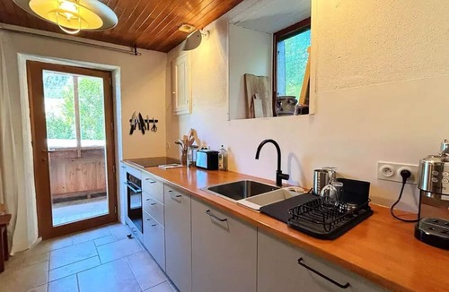 Pelvoux Apartment | Apartment in Pelvoux for 4 People – Charm and Comfort in the Heart of the Écrins
