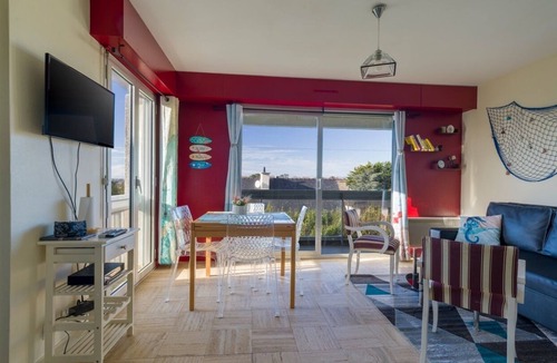 Le Rosais-La Flourie Apartment | Apartment in the corsair town of Saint-Malo (L'hippocampe Malo)