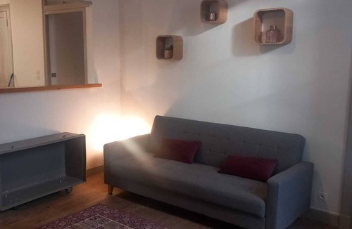 Riscle Apartment | Apartment in the village center