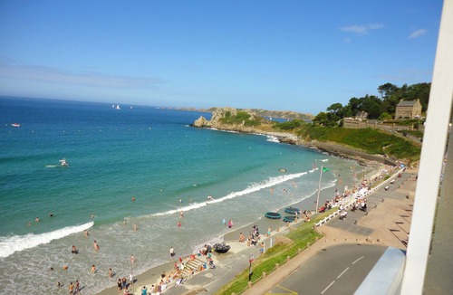 Perros-Guirec Apartment | APARTMENT IN TRESTIGNEL The Feet In Water PERROS GUIREC 22700