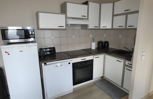 Argeles Gazost Apartment | Apartment "Le 65" with Mountain View, Wi-Fi, and Air Conditioning