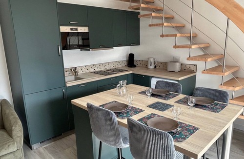 Argeles Gazost Apartment | Apartment "Le Balaitous" with Mountain View, Wi-Fi, and Air Conditioning