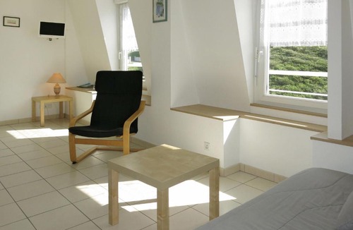 Planguenoual Apartment | Apartment Les Goelands - PGX302 by Interhome
