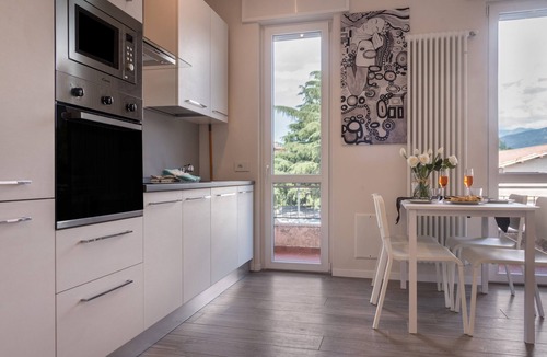 Laveno Apartment | Apartment "Maison Bibi Lago Maggiore" with Mountain View, Lake View & Balcony