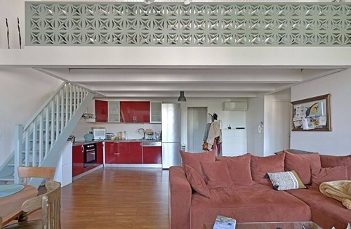 Faubourg Apartment | Apartment Nîmes écusson - from 1 to 5 people - terrace - air conditioning - parking