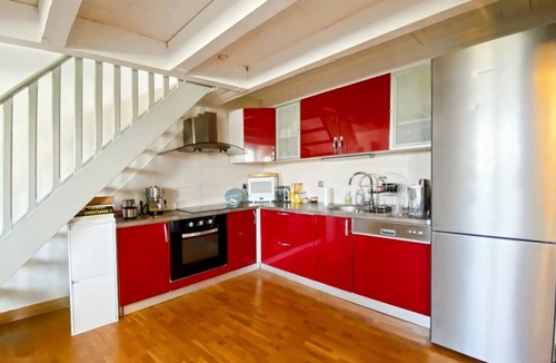 Faubourg Apartment | Apartment Nîmes écusson - from 1 to 5 people - terrace - air conditioning - parking