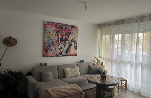 Reims Apartment | Apartment near Place Luton