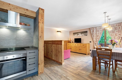 Cogne Apartment | Apartment 'Punta Ceresole 4061 Maison Gerard' with Mountain View, Shared Garden and Wi-Fi