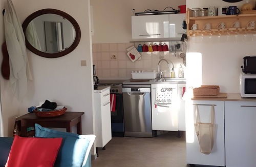 Puyvalador Apartment | Apartment 'Roc Sol i Neou' with Mountain View, Private Terrace and Wi-Fi